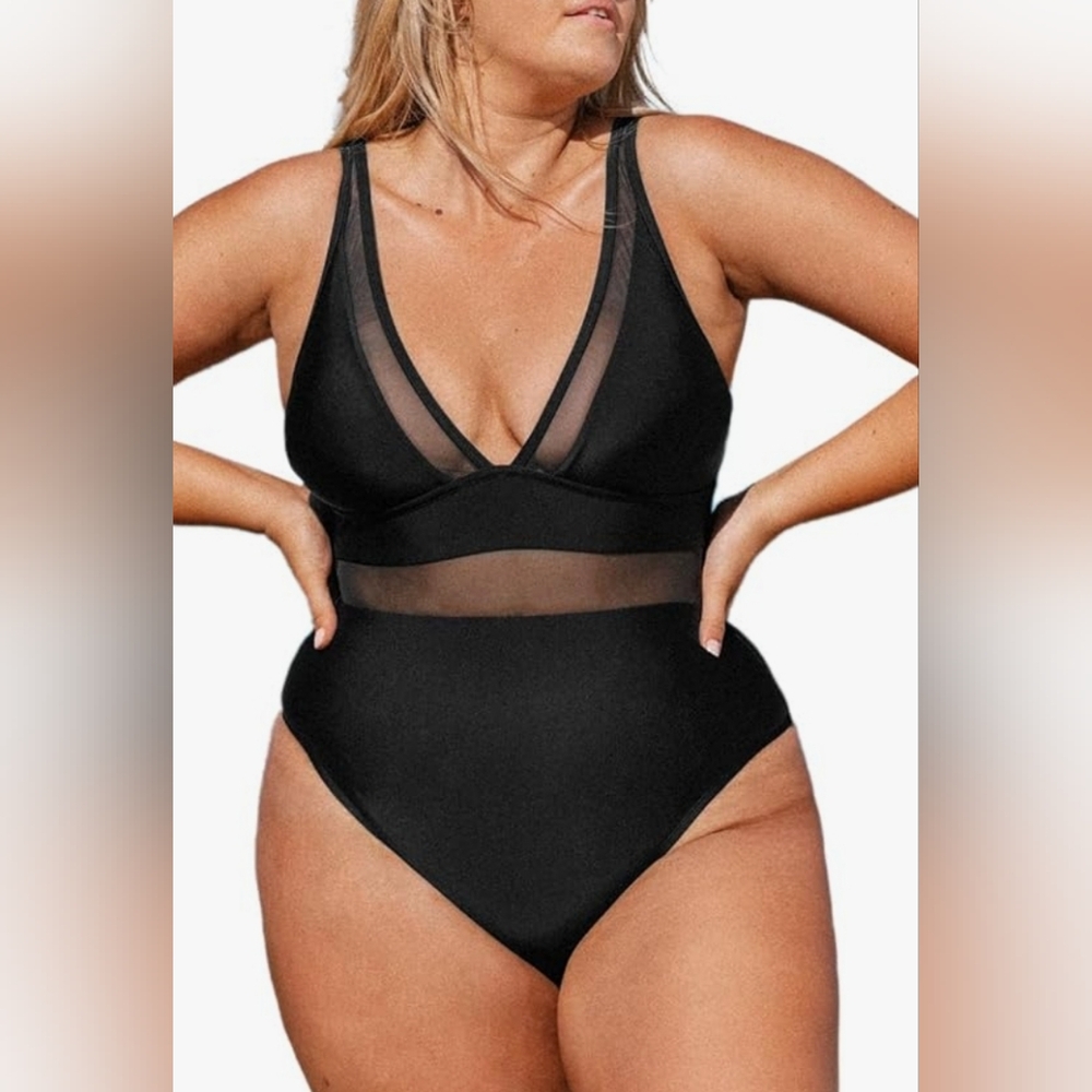 CUPSHE Women's Plus Size One Piece Swimsuit